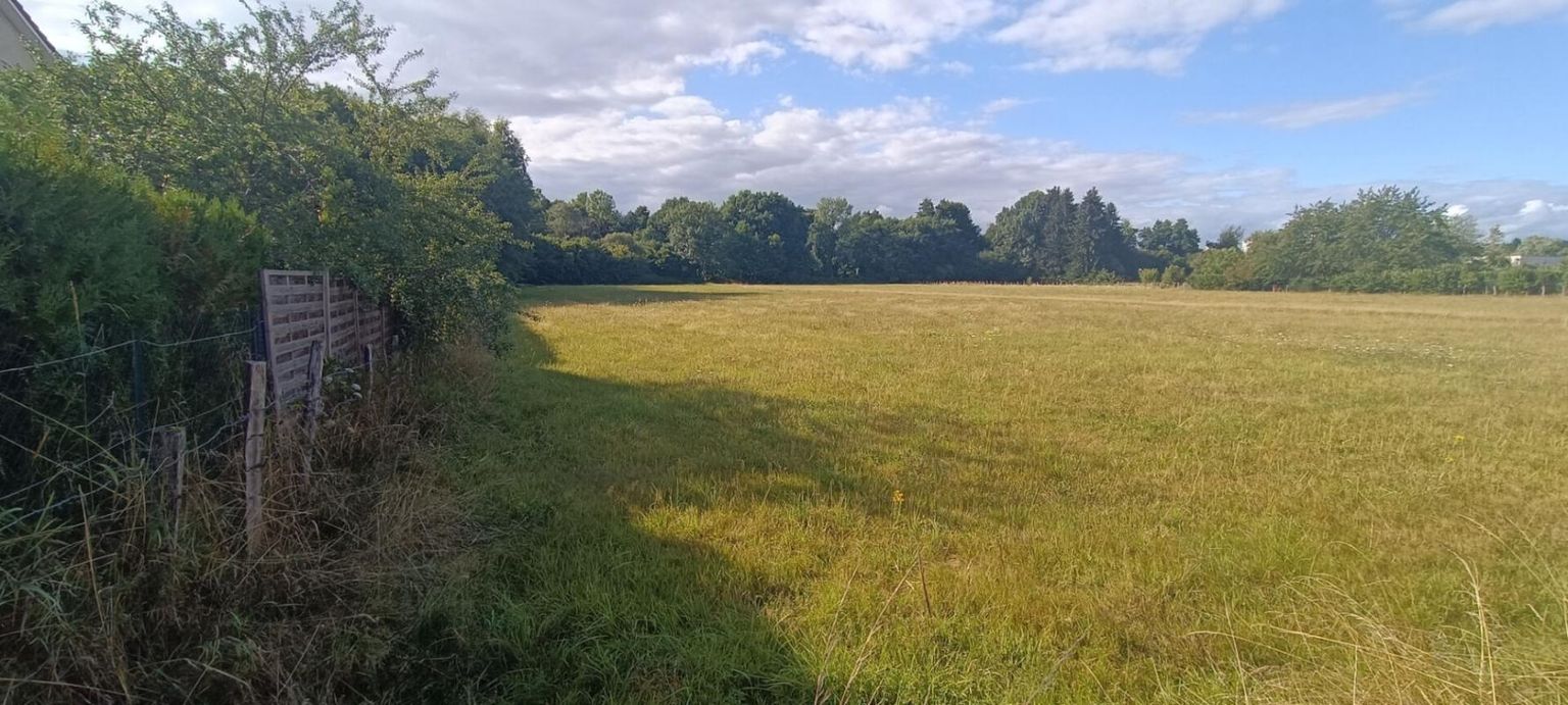 LUXEUIL-LES-BAINS Terrain constructible 6704 m2 Luxeuil 4