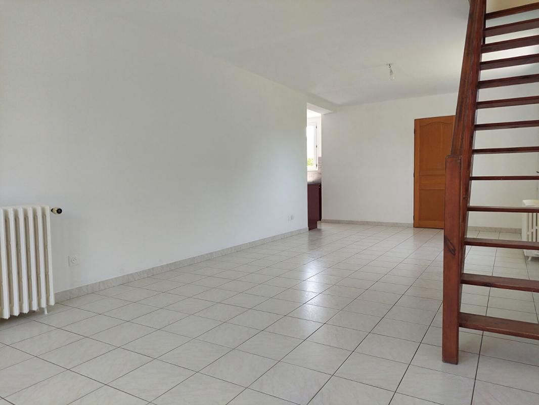 CANVILLE-LES-DEUX-EGLISES Maison 7 pièces153 m2 jardin et garage 3