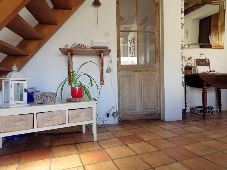 LA ROCHELLE Maison de village en pierre 7 ch 225 m2 2