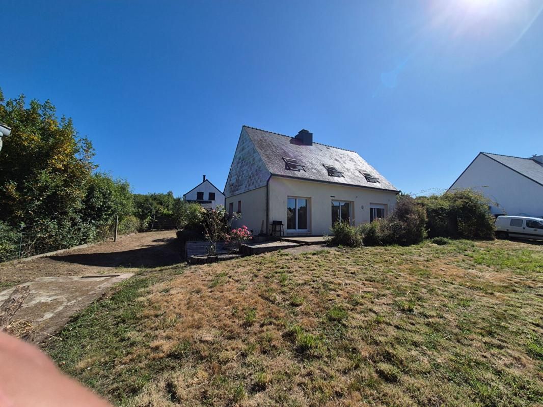 SAINT-ARMEL Grande maison avec fort potentiel proche de Vannes 1
