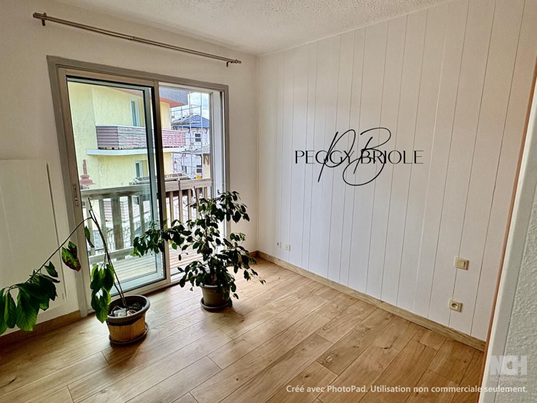FONT-ROMEU-ODEILLO-VIA Appartement Font-romeu 3 pièce(s) 62 m2 avec balcon et parking 2