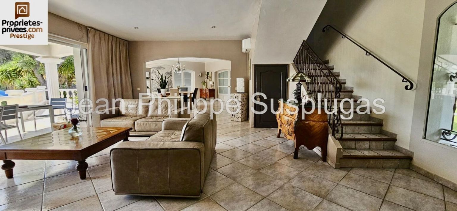 SAINT-CYR-SUR-MER Maison 7 pièce(s) 260 m2 83270 Saint Cyr sur mer 4