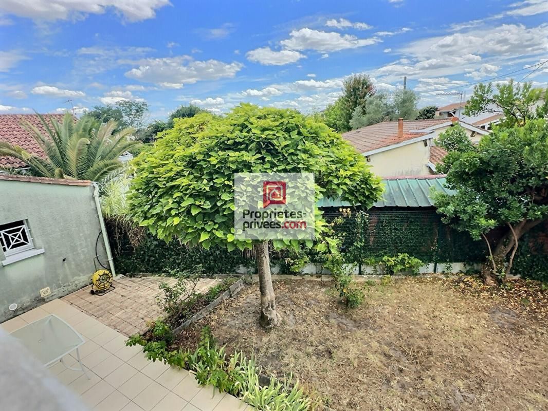 MERIGNAC DEPT 33 - MERIGNAC ARLAC - Maison 6 pièce(s) 135 m2 avec jardin de 492m2 et un garage de 25m2 4