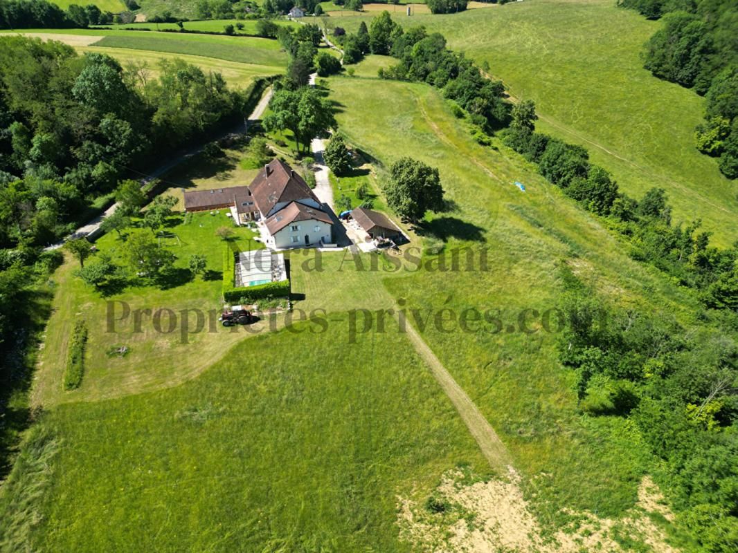 MONTMOROT Demeure de prestige Montmorot 1
