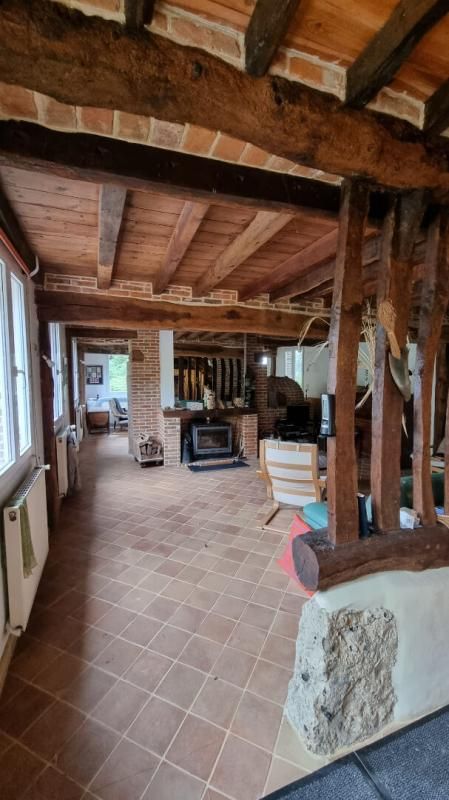 THIOUVILLE Maison Thiouville briques et ardoises 4 pièce(s) 160 m2  terrain  7471m2 2