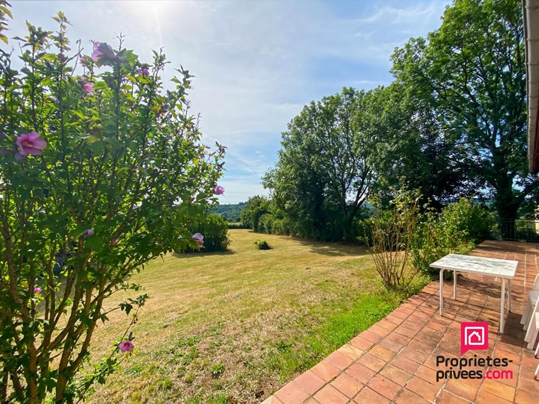 ROUVRAY Maison Rouvray avec sous sol et jardin 2