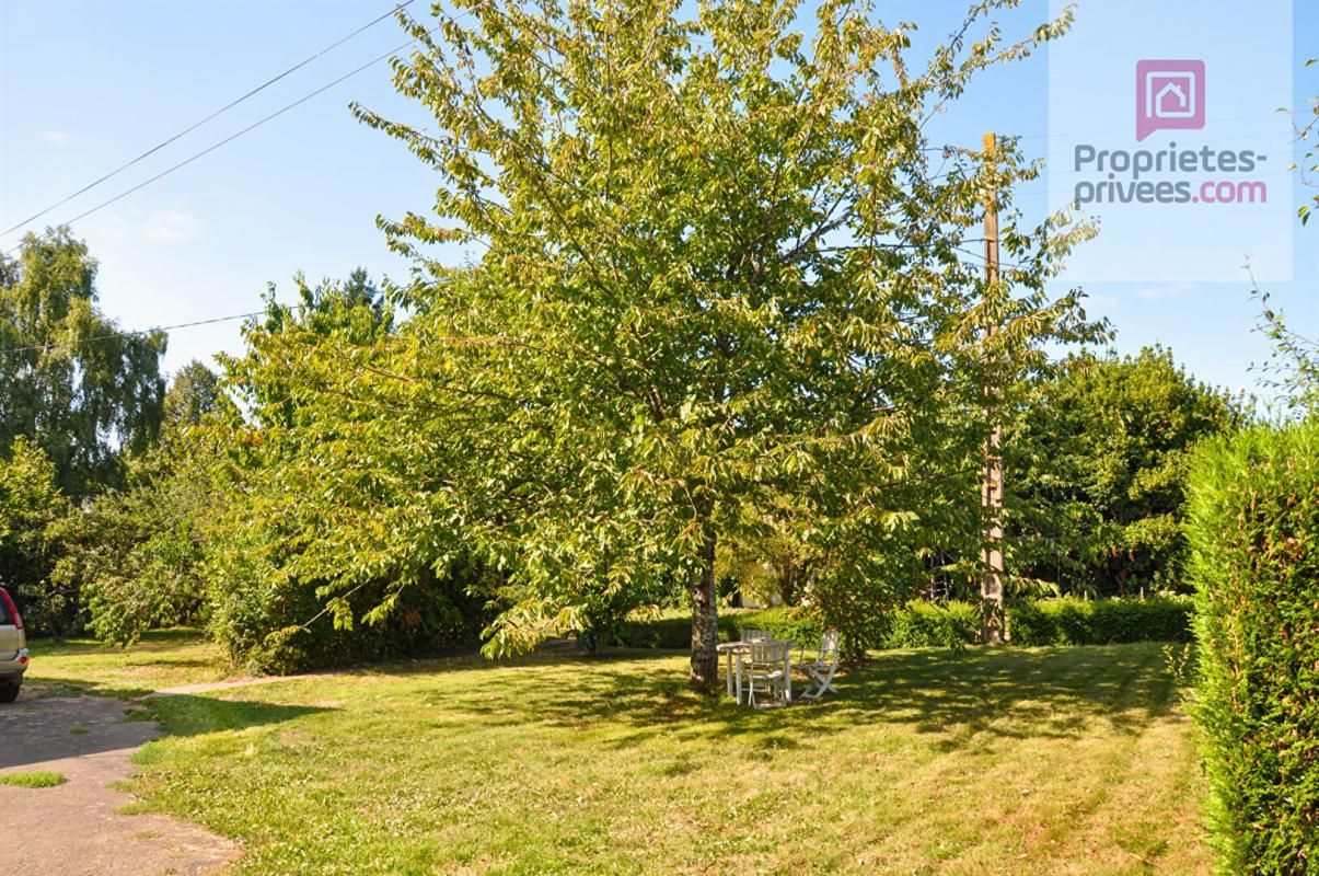 AHUILLE Maison 4 pièces avec terrain constructible non viabilisé 4