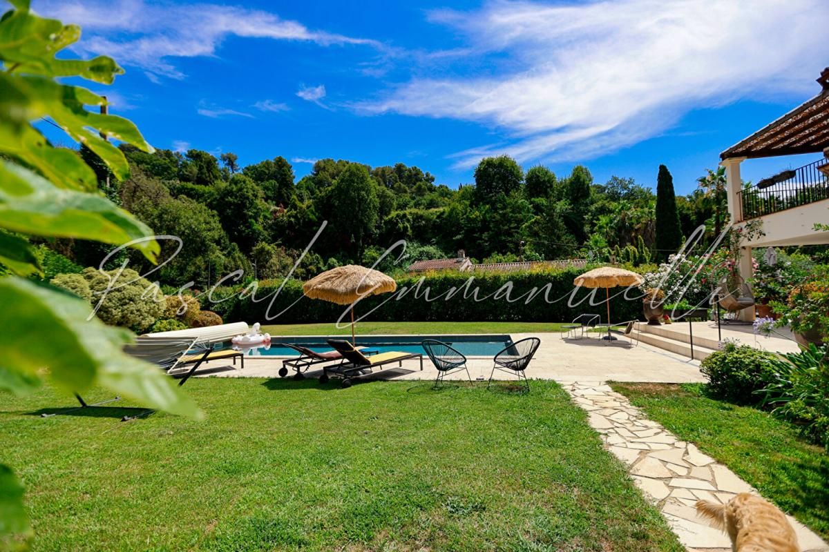 SAINT-PAUL-DE-VENCE Villa Saint Paul De Vence 265 m2 - 1650 000 euros 3