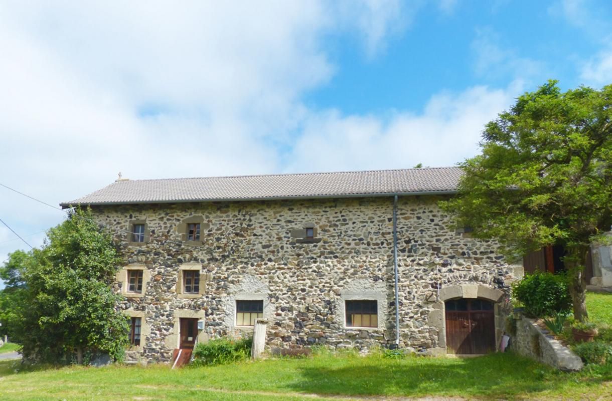 SAINT-HOSTIEN Superbe maison à Saint-Hostien 3