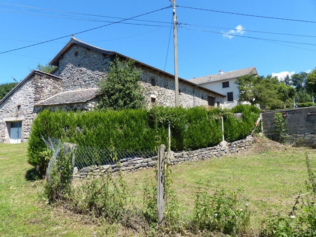 SAINT-HOSTIEN Superbe maison à Saint-Hostien 4