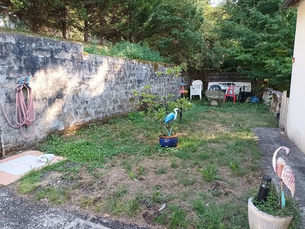 OZILLAC Maison de hameau 3 pièce(s) 113 m2 2