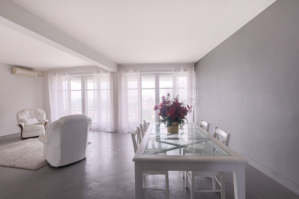BORDEAUX BORDEAUX PARC BORDELAIS APPARTEMENT TROIS CHAMBRES ASCENSEUR CAVE ET PARKING 3