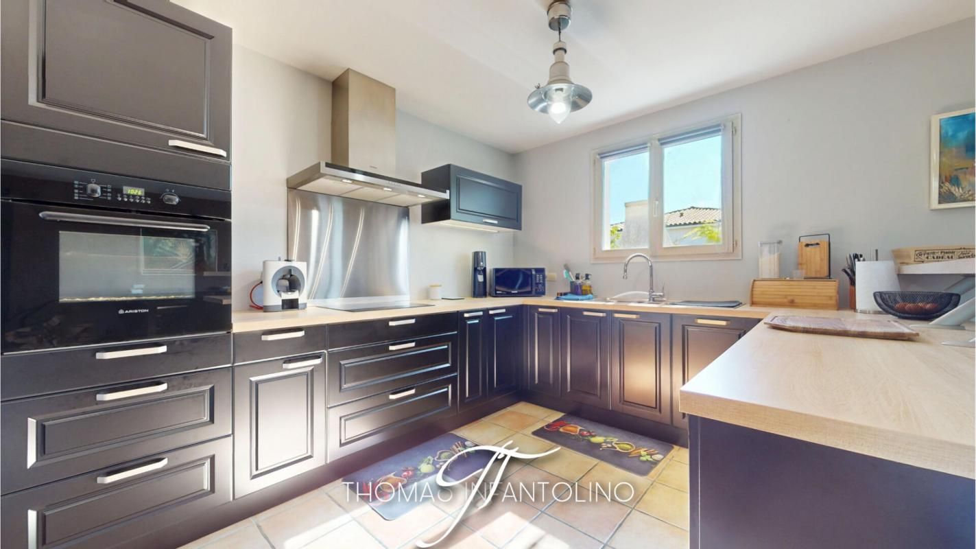 CARCASSONNE EN EXCLUSIVITE - QUARTIER RECHERCHE - 4 CHAMBRES - POSSIBILITE 2 CHAMBRES SUPPLEMENTAIRES - PISCINE 4