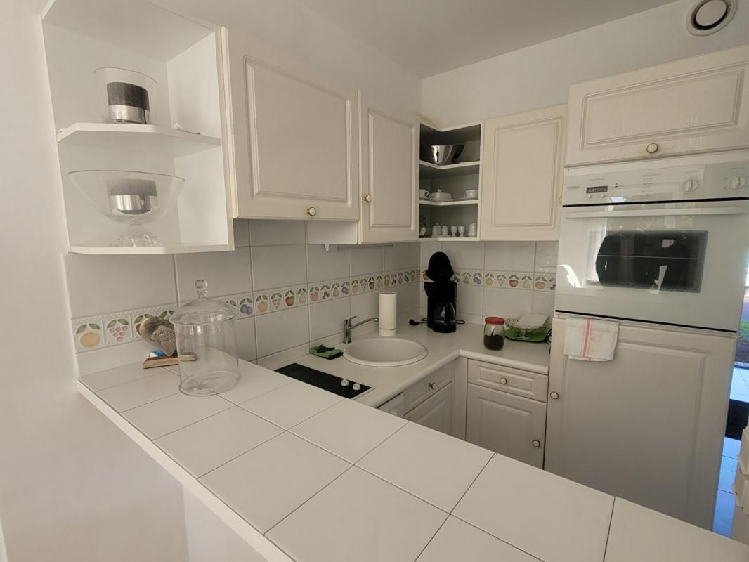 LE TOUQUET-PARIS-PLAGE Appartement Le Touquet Paris Plage 2 pièce(s) cabine 48 ,8m2 avec jardin et parking privé 4