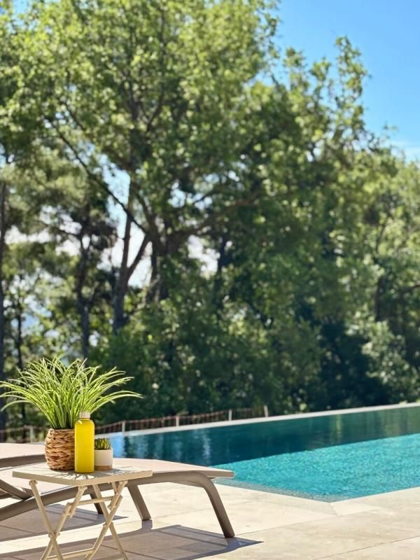 OLLIOULES Villa de prestige avec vue mer à Ollioules 3