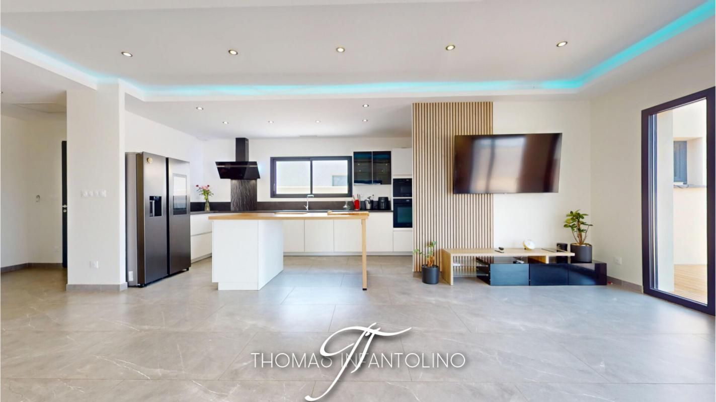 PENNAUTIER EN EXCLUSIVITE - VILLA 130 M2 - 3 CHAMBRES - SALLE DE BAIN - SALLE D'EAU - GARAGE - PISCINE 3