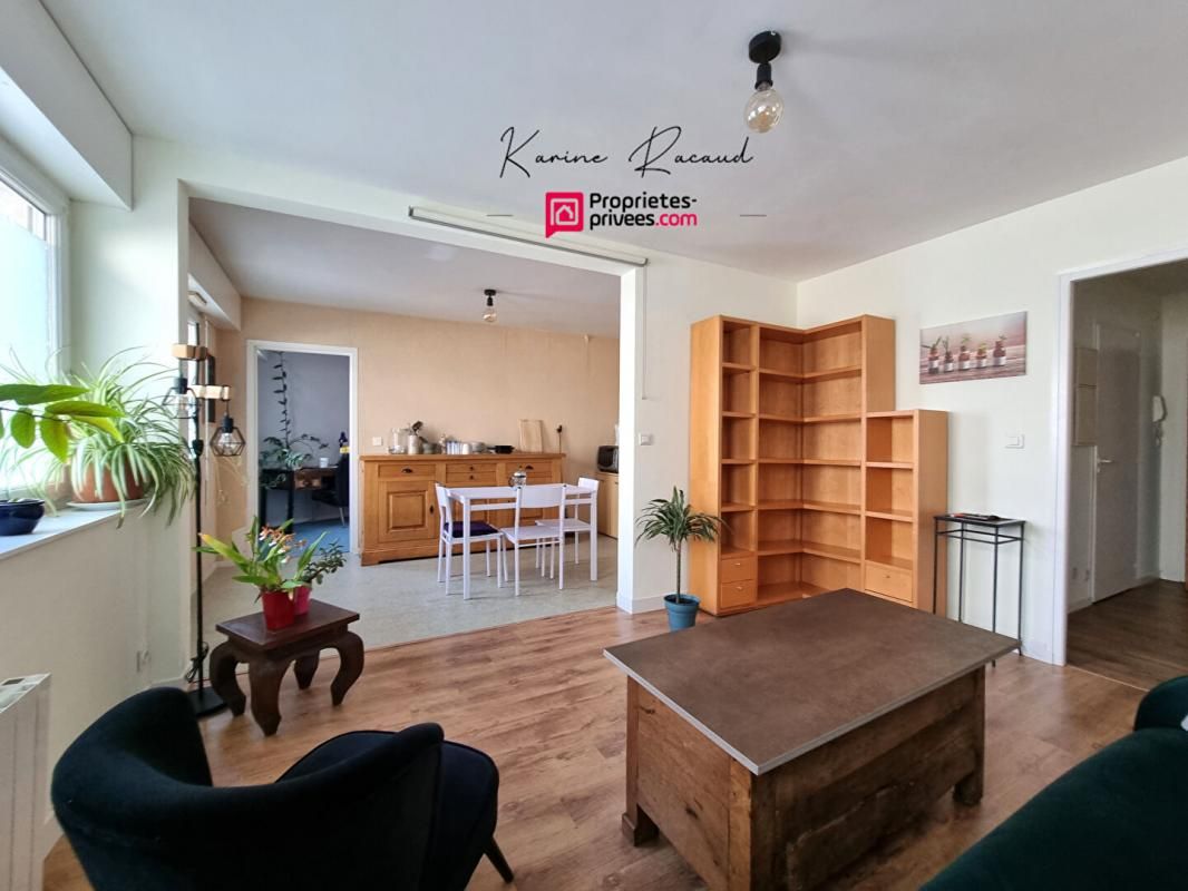 LA ROCHE-SUR-YON Appartement La Roche Sur Yon 2 pièce(s) 47,5 m² 2