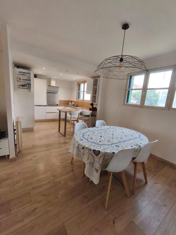 CHAUNY Maison Chauny  5 pièce(s) 105 m2 2
