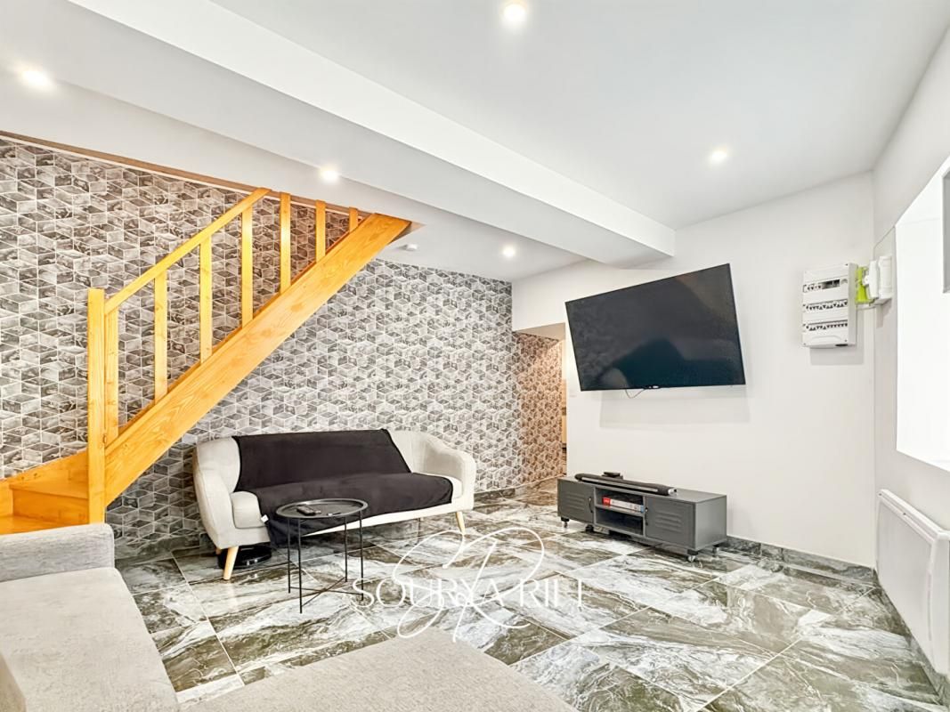LIMOUX Maison de village rénovée avec caractère 123 m² 4