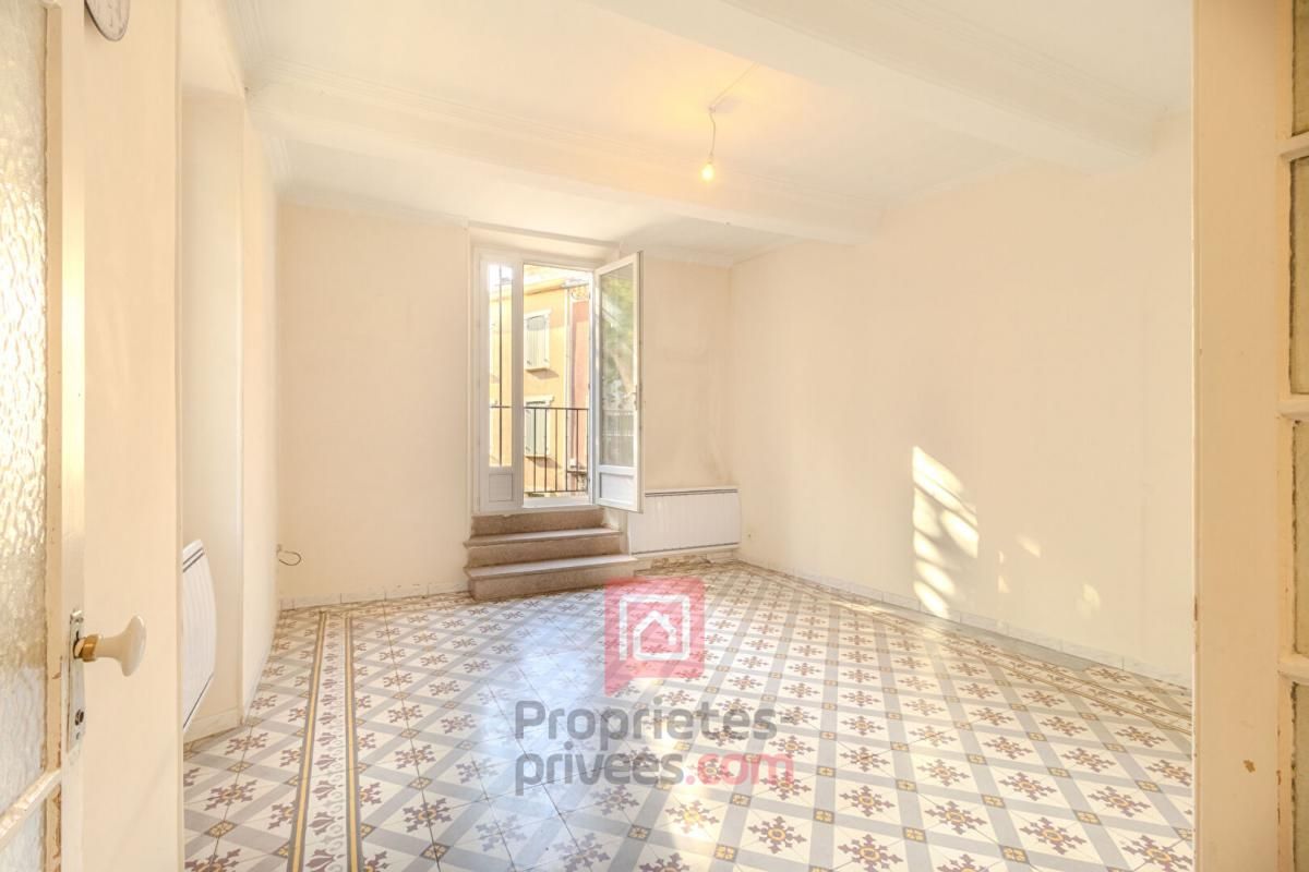 BEAUMES-DE-VENISE RARISSIME - Maison de village 6 pièce(s) 115 m2 avec garage de 75m2 4
