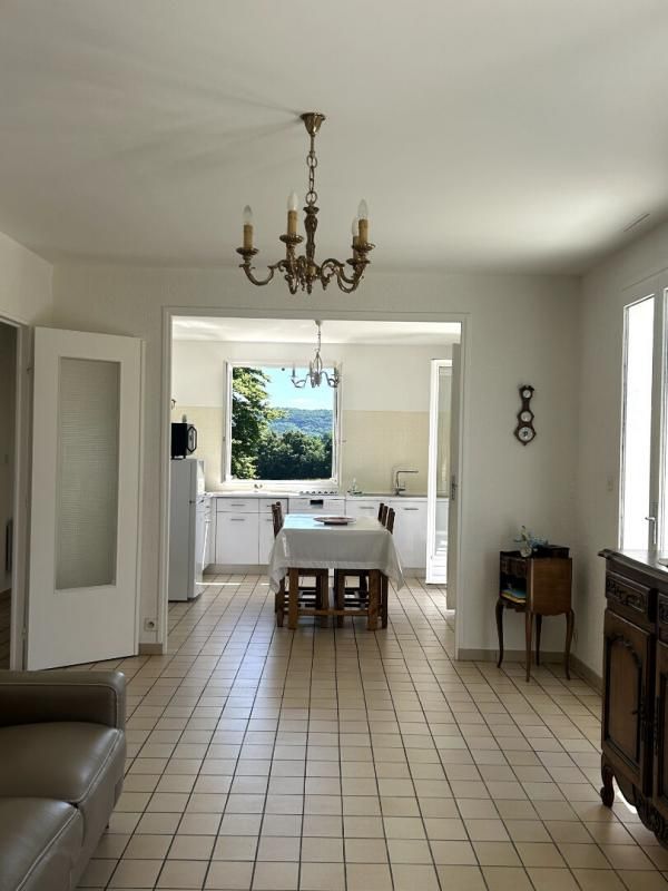 CHAULGNES VUE UNIQUE Maison Chaulgnes 6 pièce(s) 172 m2 4