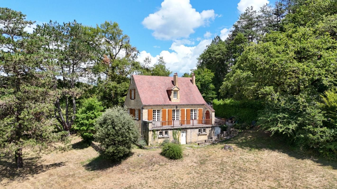BEYNAC-ET-CAZENAC Maison Beynac-et-cazenac 5 pièce(s) 94 m2 2