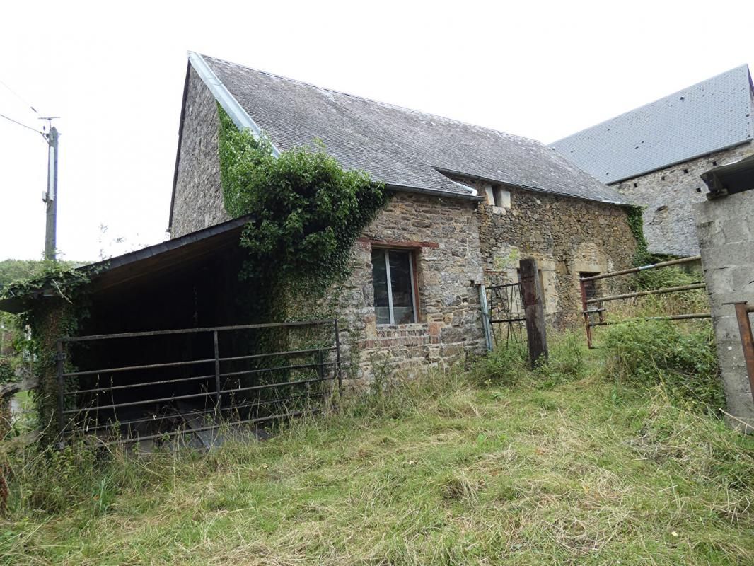 THURY-HARCOURT Ce Corps de ferme c'est votre futur lieu de vie qui vous attend 4