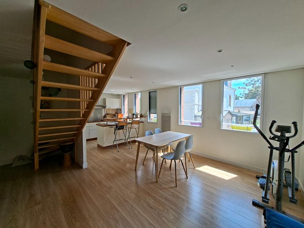 CLISSON Appartement Clisson Proche Gare 3 P . 65.33 M² . 2 Chs 2