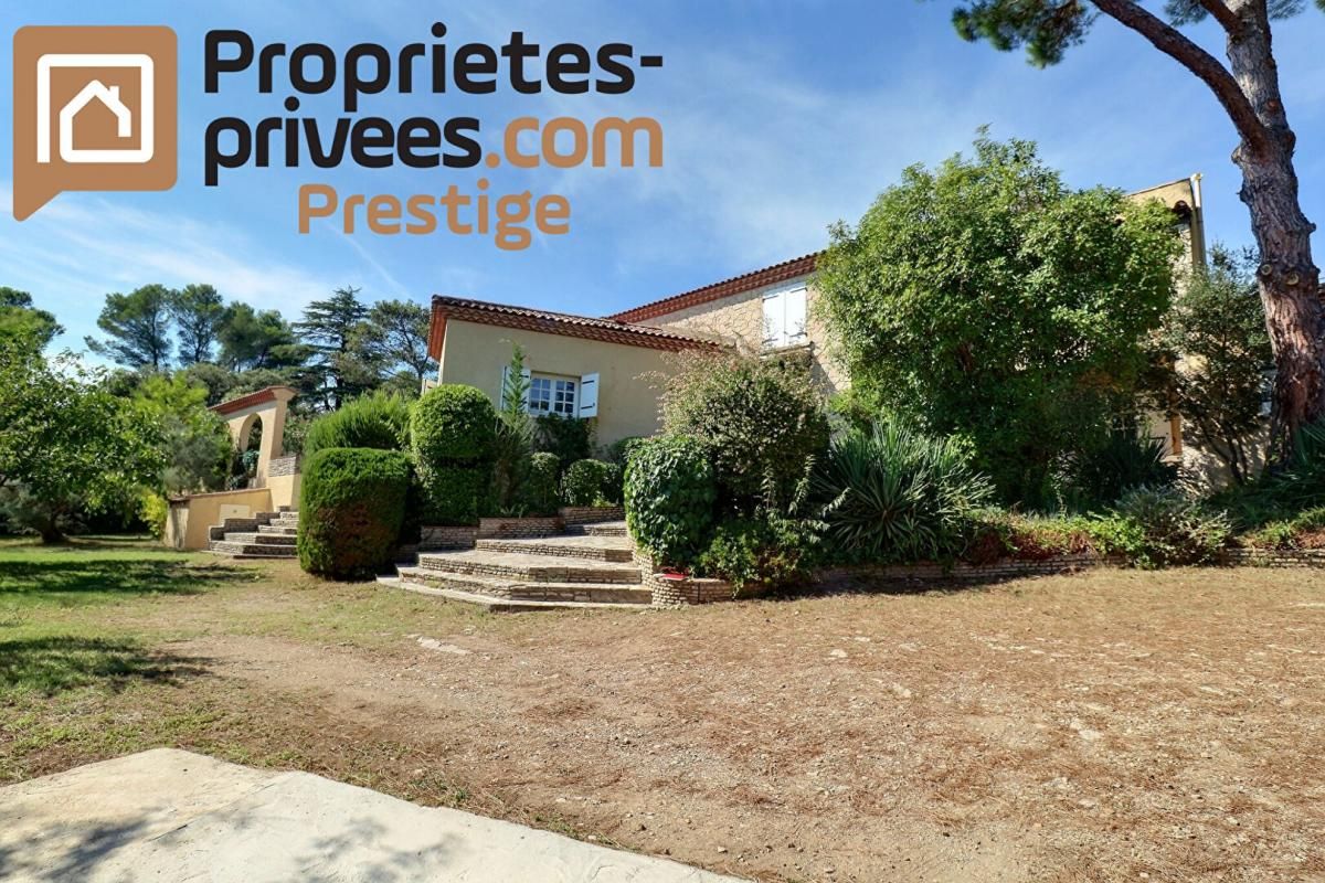 Nimes , quartier CIGALE, 10 pièce(s) 220 m2