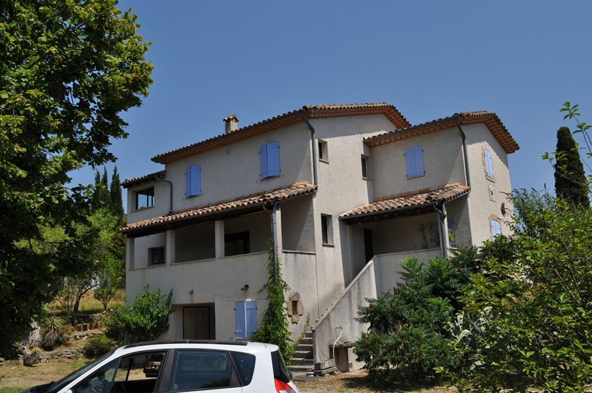 Maison  7 pièce(s) 174 m2