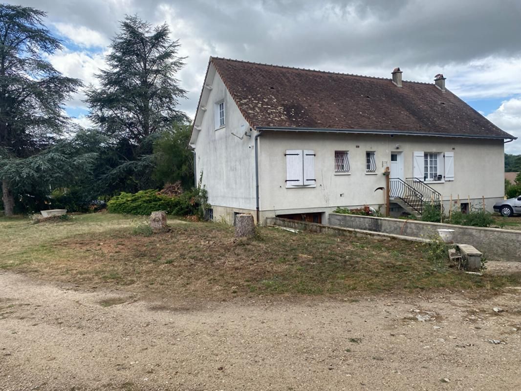 POULIGNY-SAINT-PIERRE pavillon de 110 m² 2