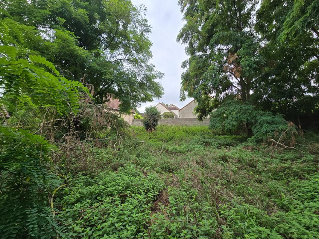 LONGPONT-SUR-ORGE Terrain à bâtir pour projet immobilier 2176 m² 2