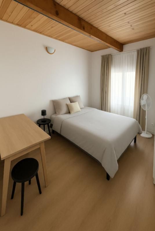 BRENNILIS 29690 Brennilis maison de bourg 2 chambres salon séjour cuisine aménagée terrain 140 m² 4