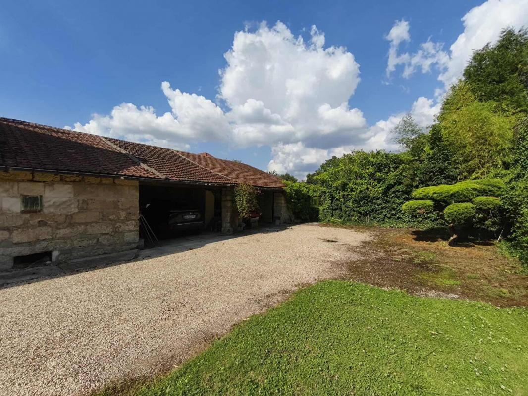 PIERREMANDE Maison Pierremande 5 pièce(s) 120 m2 4