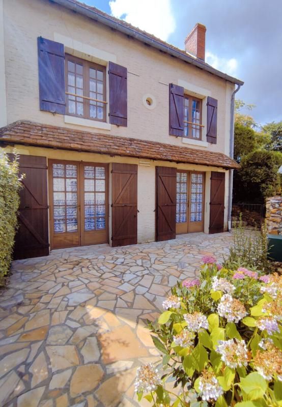 CHAUMUSSAY Maison de campagne avec piscine  garage 5 pièce(s) 108 m2 3