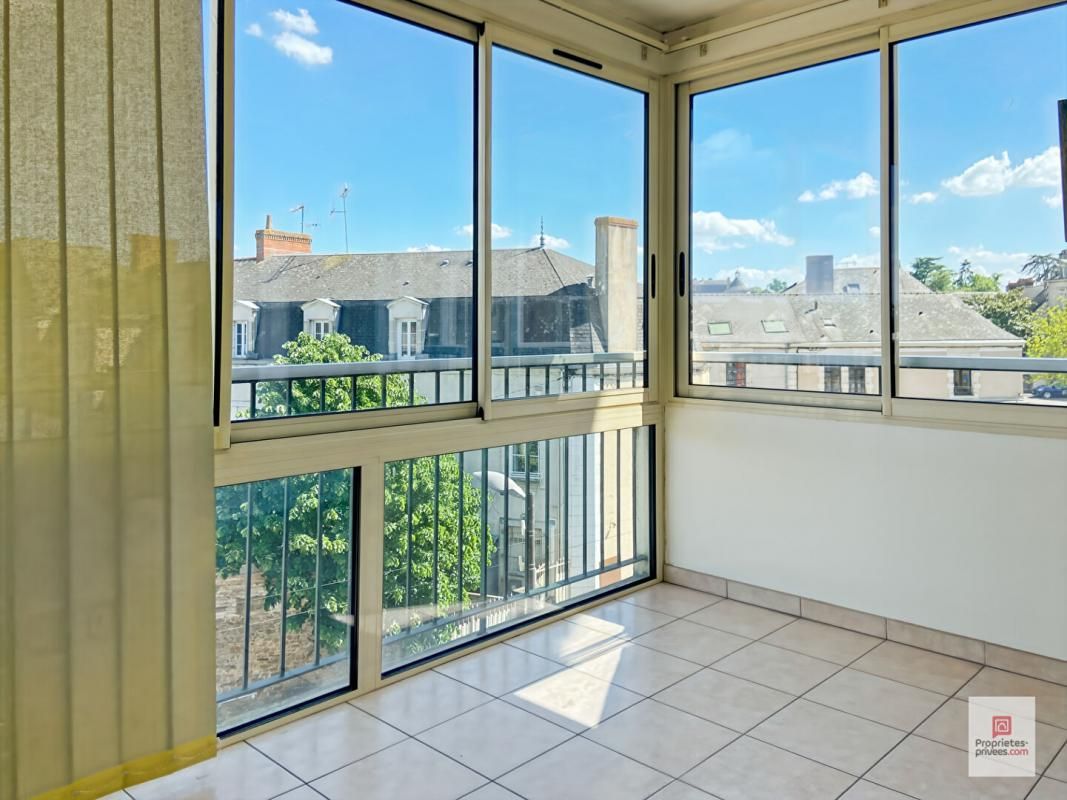SABLE-SUR-SARTHE Appartement Sable Sur Sarthe 5 pièce(s) 85.65 m2 3