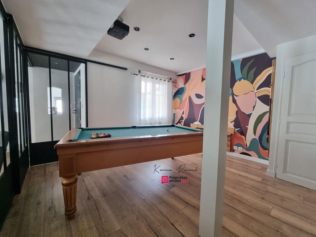 LA FERRIERE Maison La Ferrière 218 m2 4 chambres + piscine 3