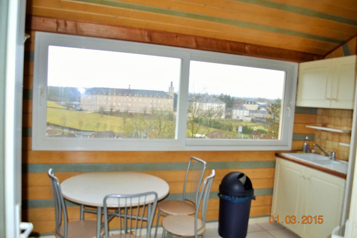 GRAMAT Immeuble Gramat 13 pièce(s) 232 m2 3