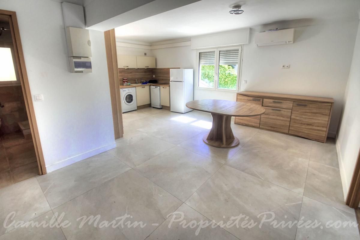 SAINT-RAPHAEL Agay plage - Appartement 3 pièce(s) 54 m2 avec place de parking 2