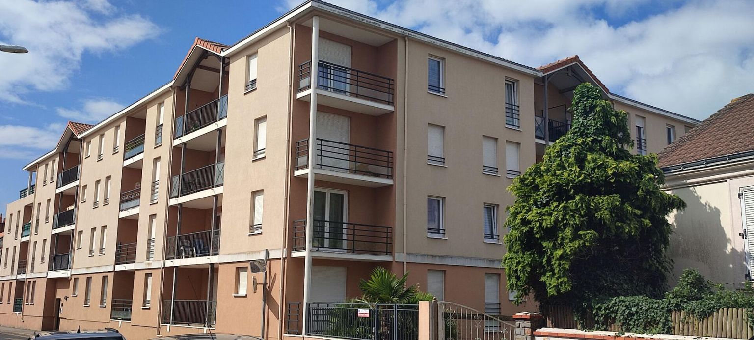 SAINT-BREVIN-LES-PINS Appartement Saint Brevin Les Pins 1 pièce(s) Studio centre ville 1