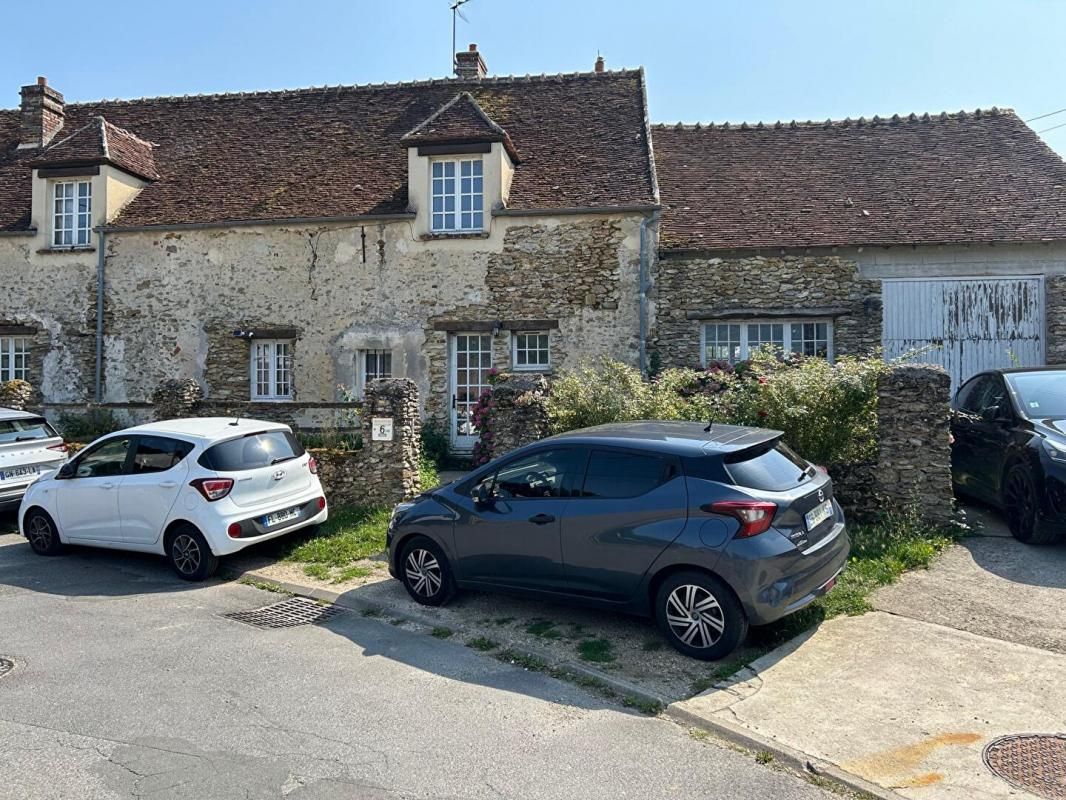 CREVECOEUR-EN-BRIE Maison  6 pièce(s) 155 m2 Prix 305 000 1