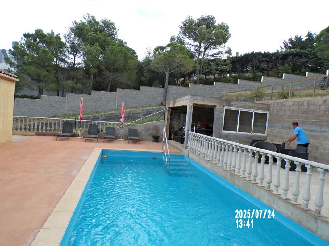 NARBONNE Maison Narbonne 5 pièce(s) 183 m2 2