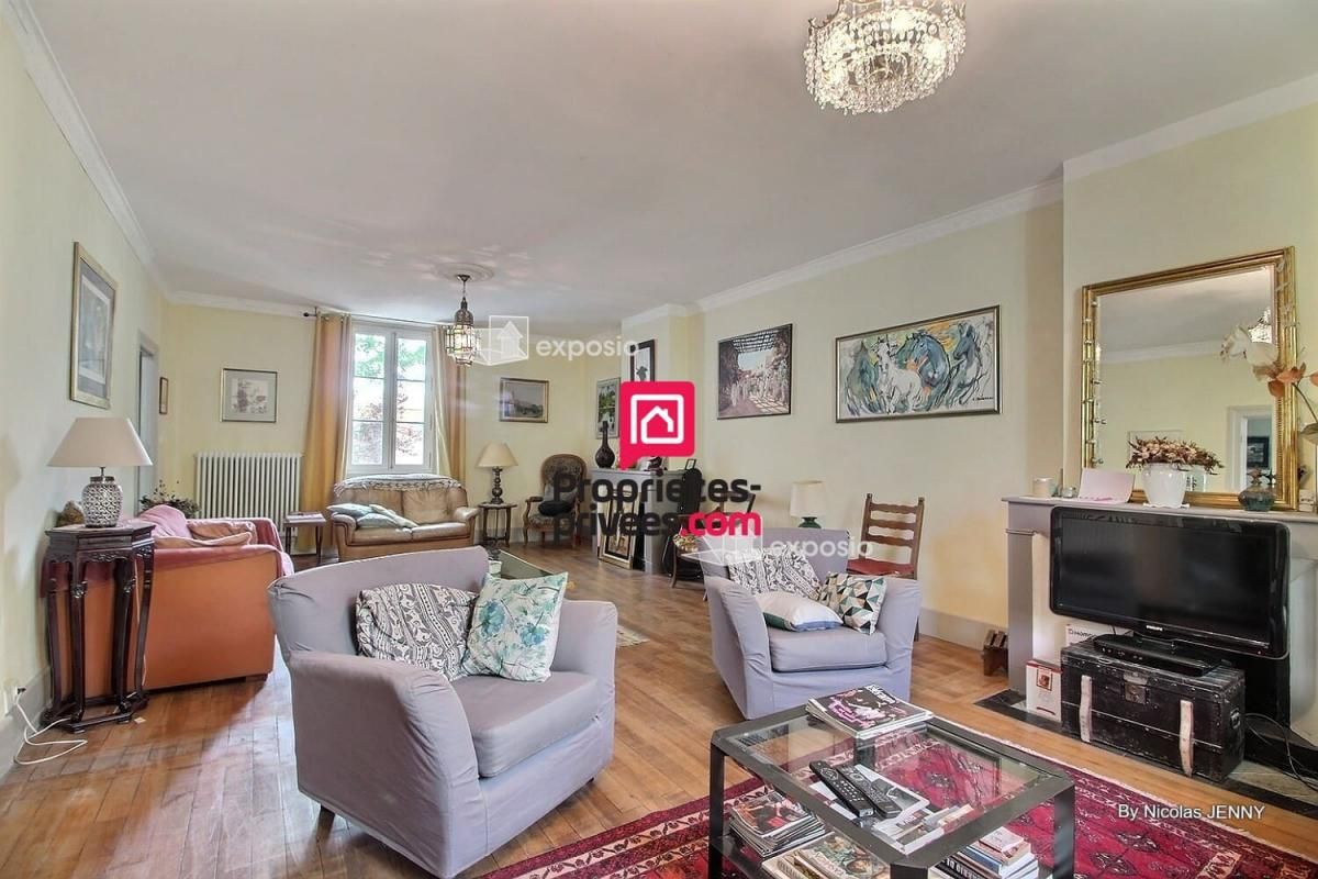 LIVRON-SUR-DROME Maison avec jardin Livron Sur Drome 6 pièces 230 m² - 232 500 Euros - 2