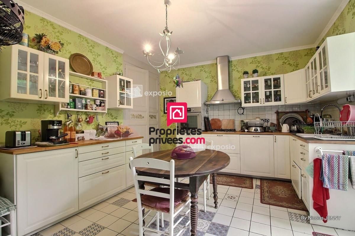 LIVRON-SUR-DROME Maison avec jardin Livron Sur Drome 6 pièces 230 m² - 232 500 Euros - 4