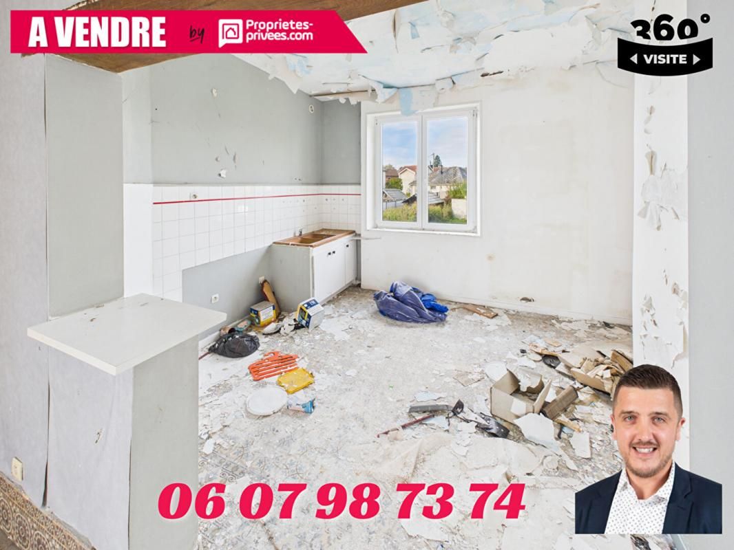 HIRSON Immeuble Hirson 7 appartements + 4 Studios 2