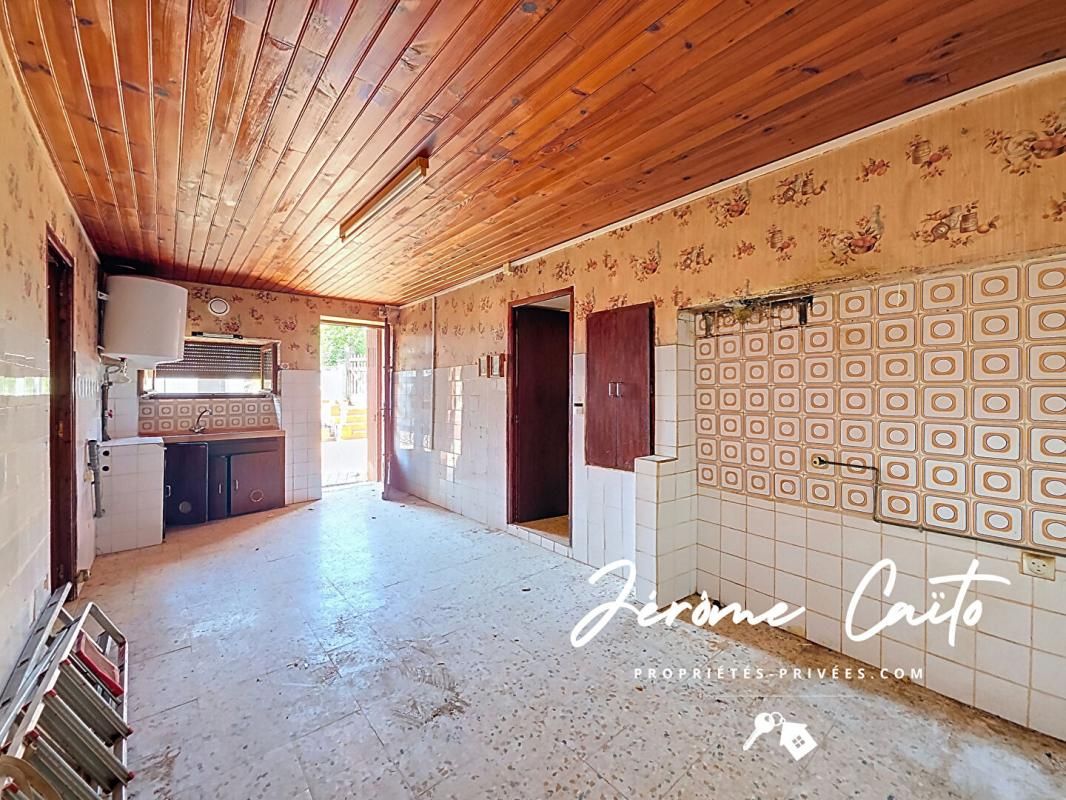 NIMES Maison Nimes 2 pièce(s) 54 m2 4