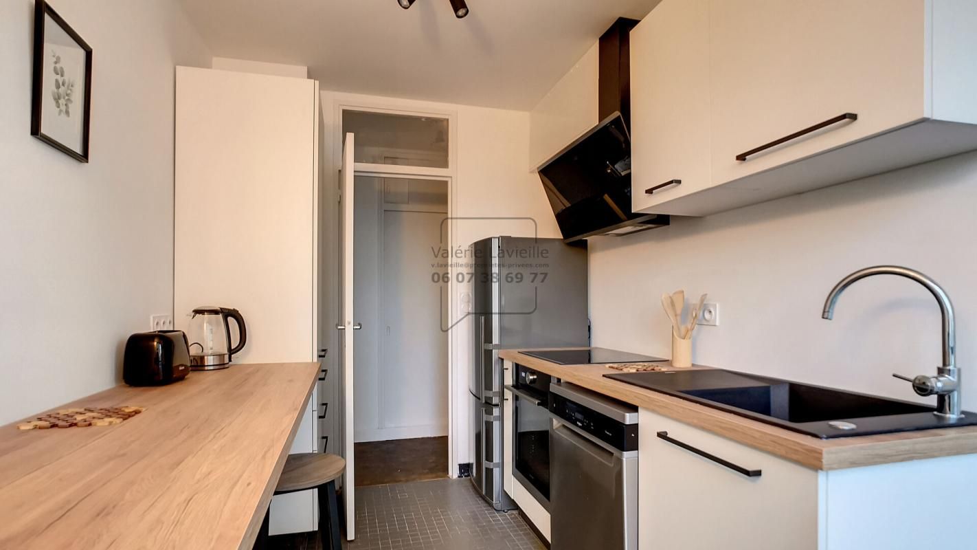 MARSEILLE-1ER-ARRONDISSEMENT Marseille (13001) BOURSE - VIEUX-PORT - Exclusivité - Colocation T4 rénové et meublé 2