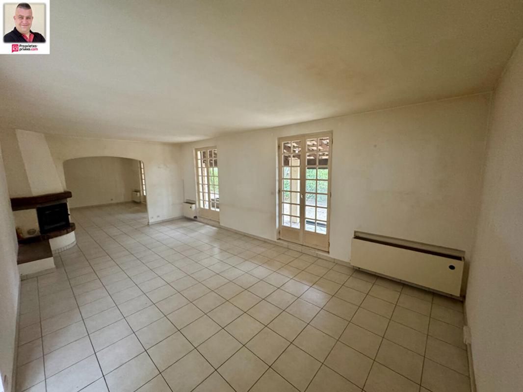 DRAGUIGNAN Villa Draguignan 6 pièces 150 m2 3