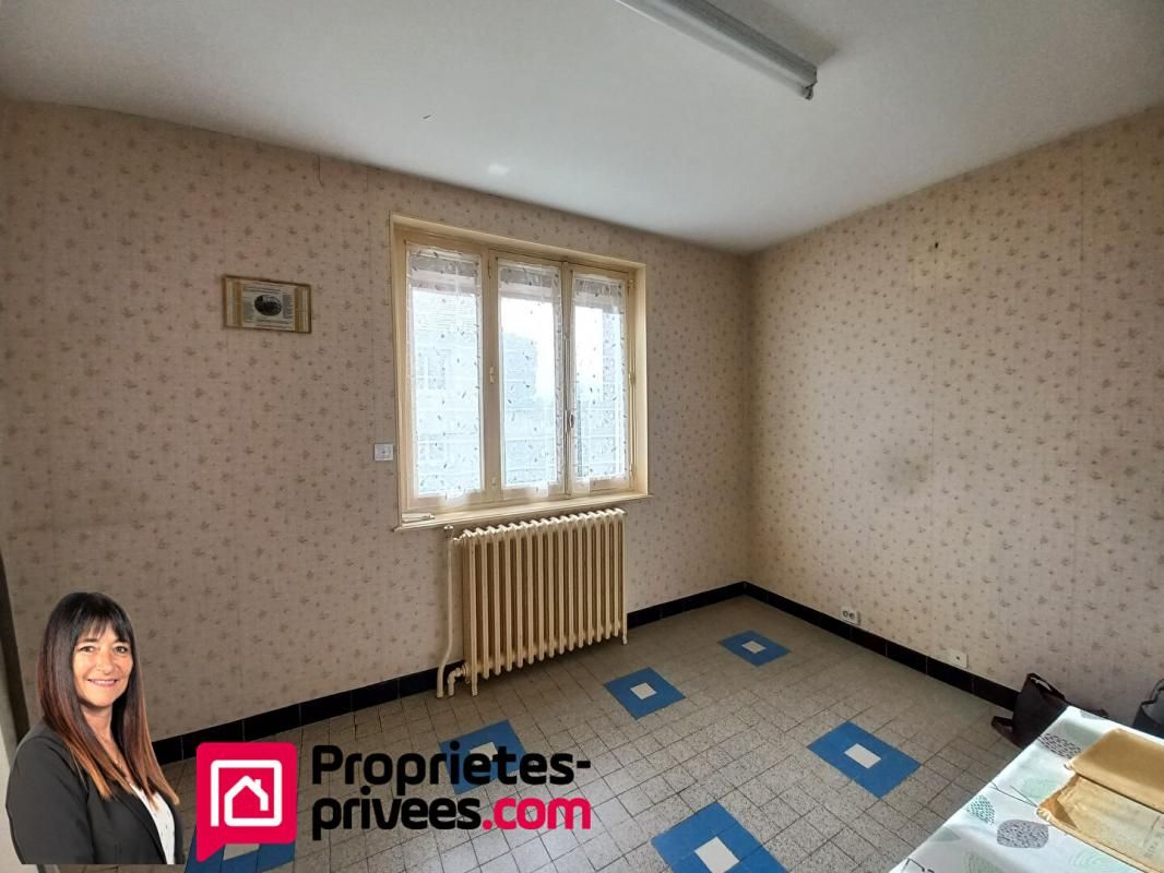 LA PACAUDIERE Maison avec terrain clos de 750 m² 4