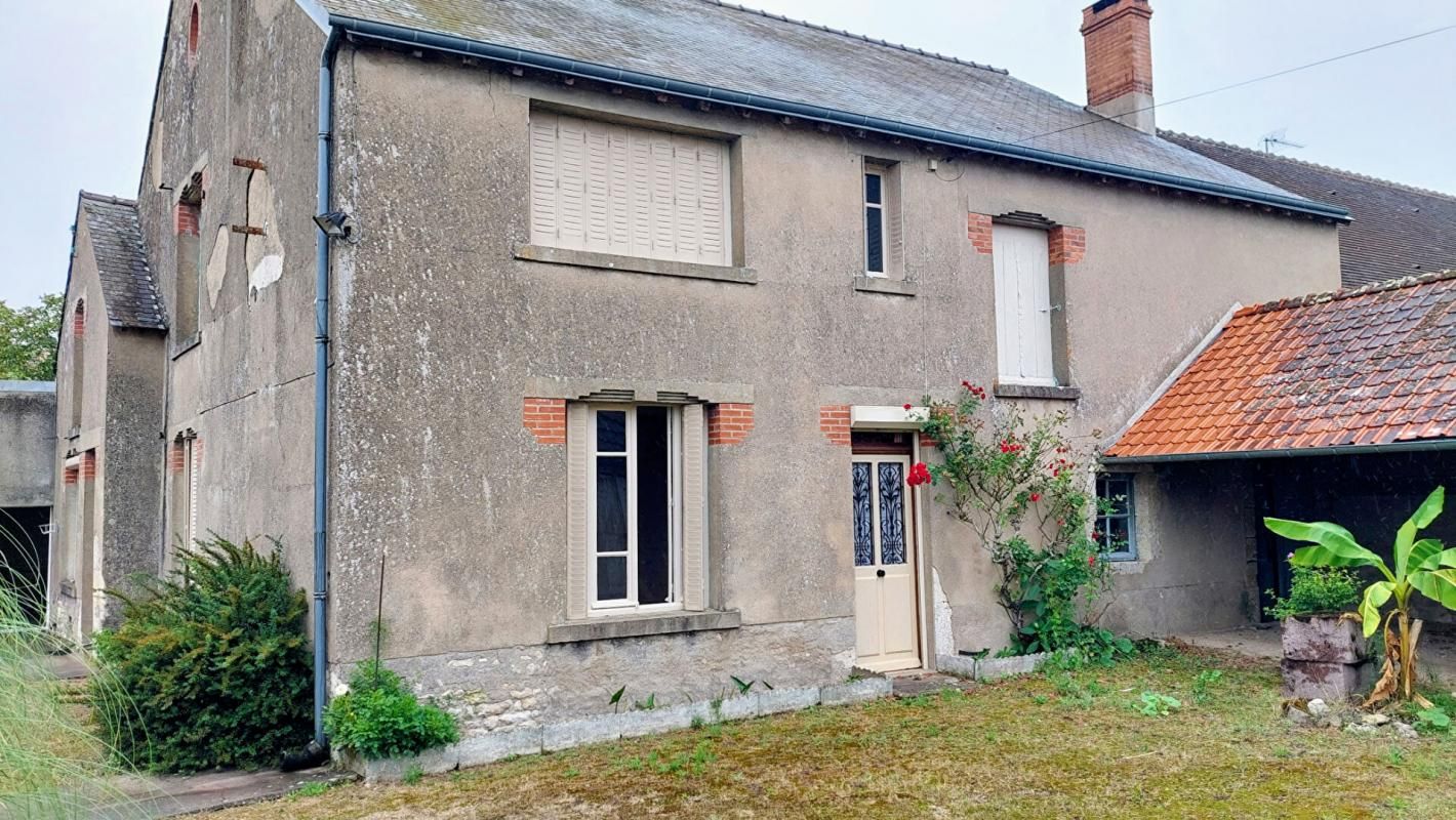 MEZIERES-LEZ-CLERY Charmante propriété maraîchère de 94m² 2
